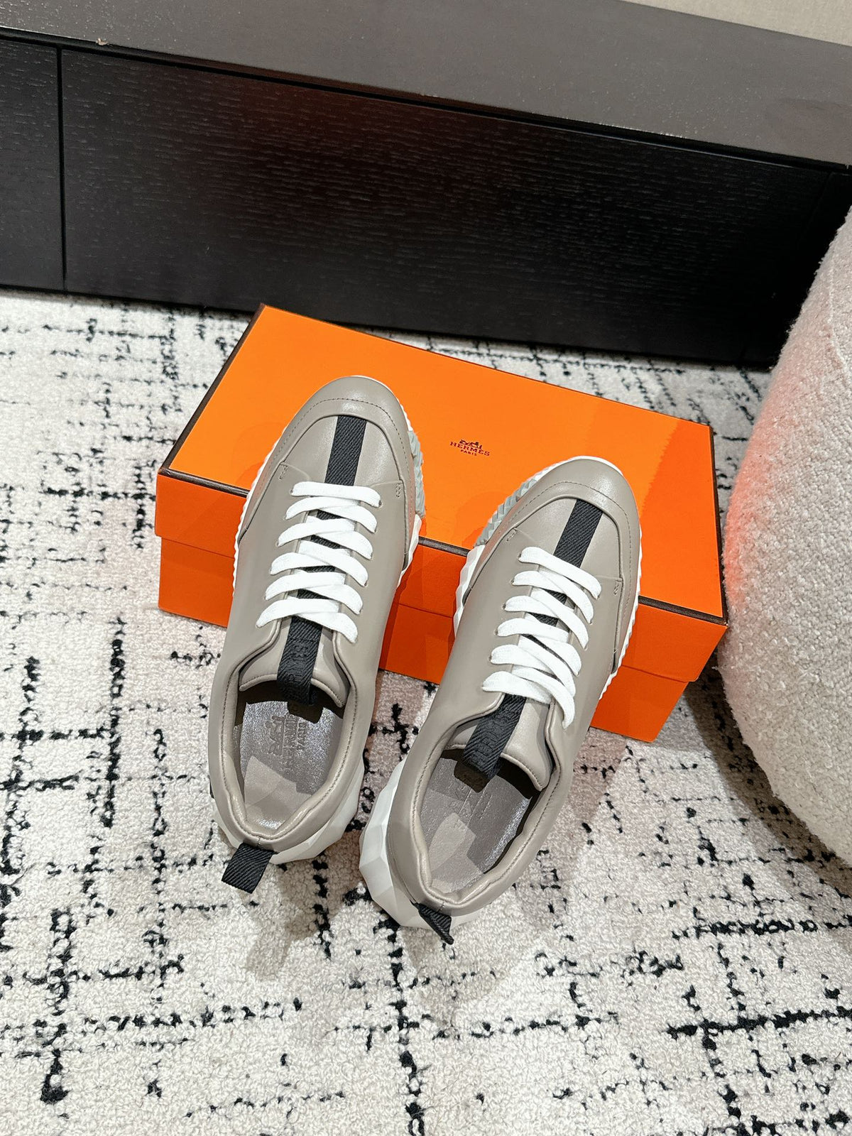 HERMES BOUNCING SNEAKER IN KHAKI BEIGE CALFSKIN